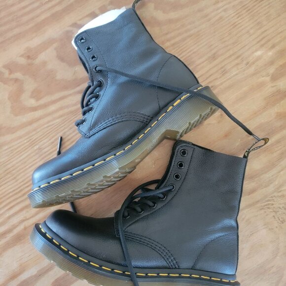 Dr. Martens Pascal 1460 Virginia Leather Boots Black (Women’s US 6 UK 4 EU 37 - Picture 7 of 12